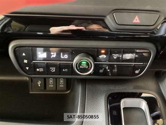 Honda N BOX CUSTOM 2022-03 8627997-14