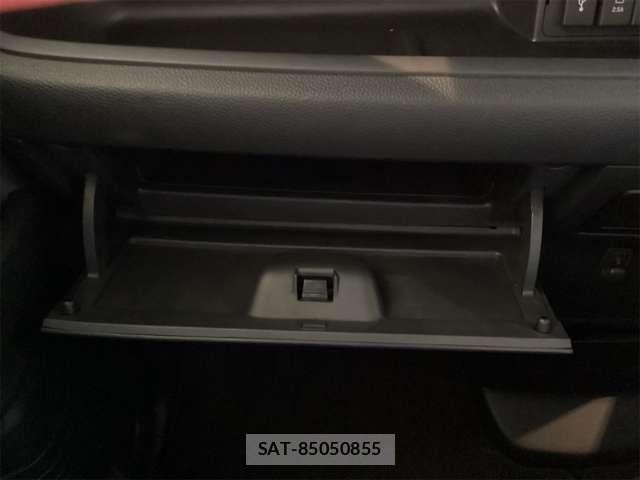 Honda N BOX CUSTOM 2022-03 8627997-19