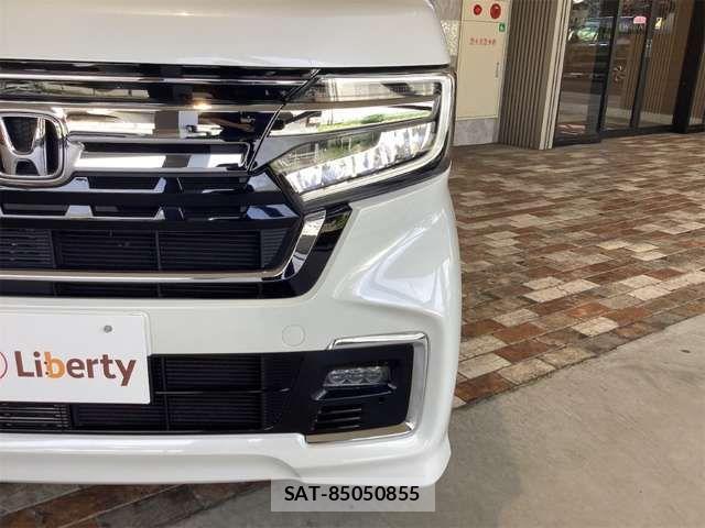 Honda N BOX CUSTOM 2022-03 8627997-4