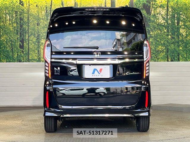Honda N BOX CUSTOM 2022-01 8628023-14