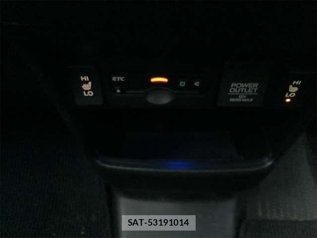 Honda N BOX CUSTOM 2017-08 8628050-2