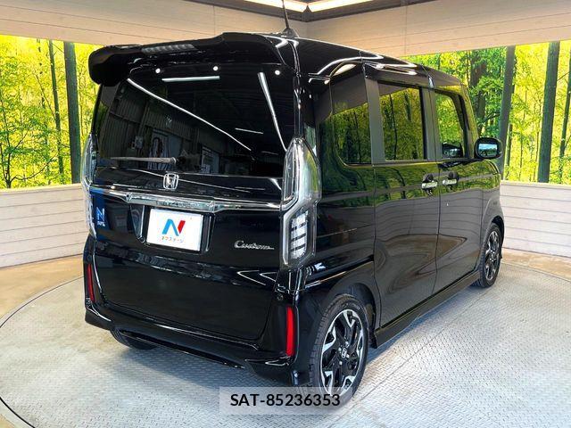 Honda N BOX CUSTOM 2019-08 8628022-16