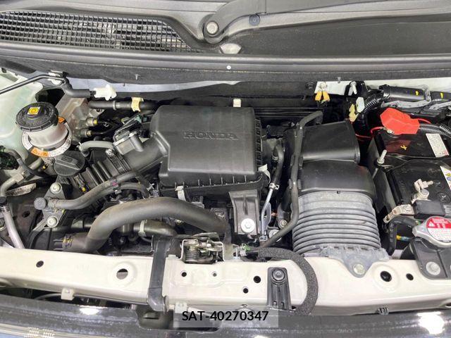 Honda N BOX CUSTOM 2023-10 8627989-17