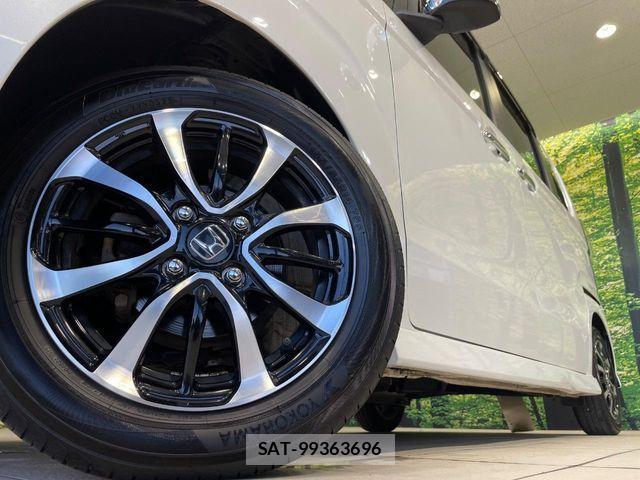 Honda N BOX CUSTOM 2020-01 8628028-12