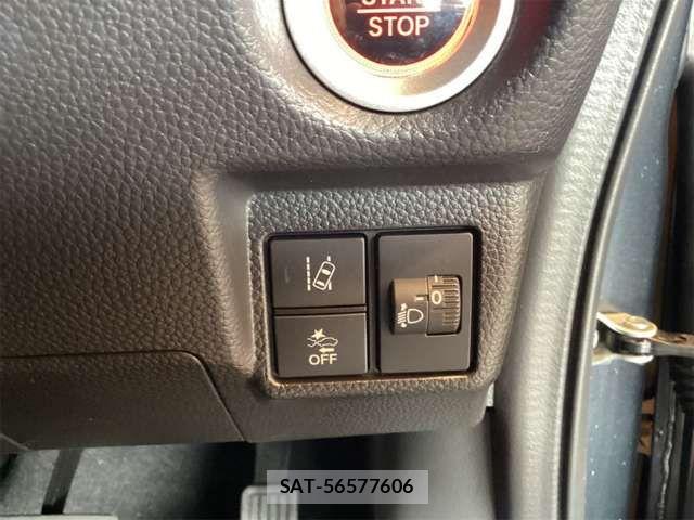Honda N BOX CUSTOM 2023-01 8628011-12