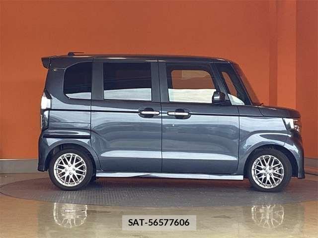 Honda N BOX CUSTOM 2023-01 8628011-18