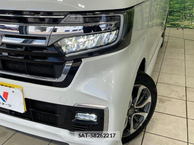 Honda N BOX CUSTOM 2022-03 8628024-11