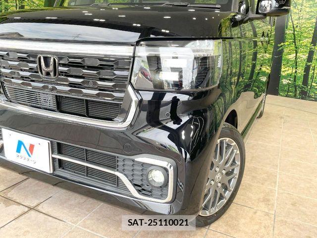 Honda N BOX CUSTOM 2023-11 8627983-11