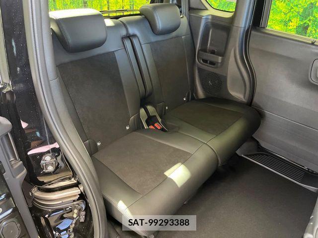 Honda N BOX CUSTOM 2026-05 8627982-6