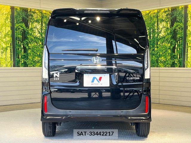 Honda N BOX CUSTOM 2024-06 8627994-14