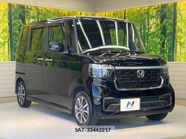 Honda N BOX CUSTOM 2024-06 8627994-15