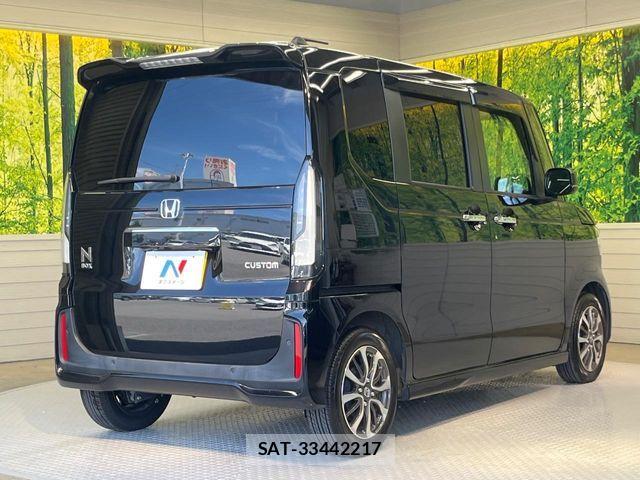 Honda N BOX CUSTOM 2024-06 8627994-16