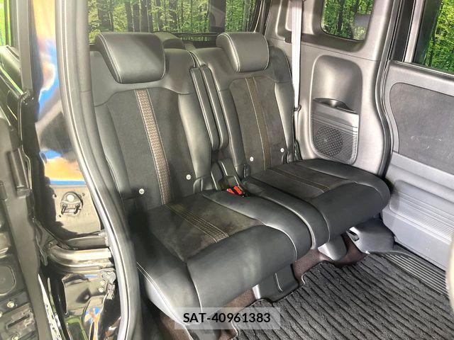 Honda N BOX CUSTOM 2018-02 8628016-9