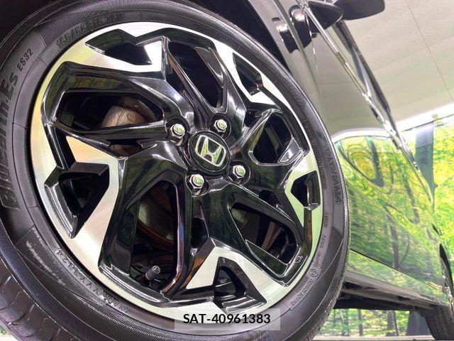 Honda N BOX CUSTOM 2018-02 8628016-7