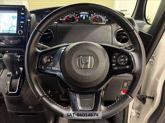 Honda N BOX CUSTOM 2022-04 8628002-11