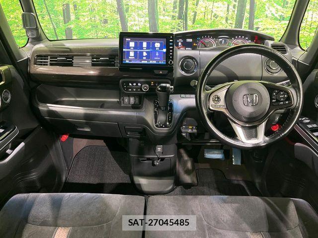 Honda N BOX CUSTOM 2018-08 8628045-1