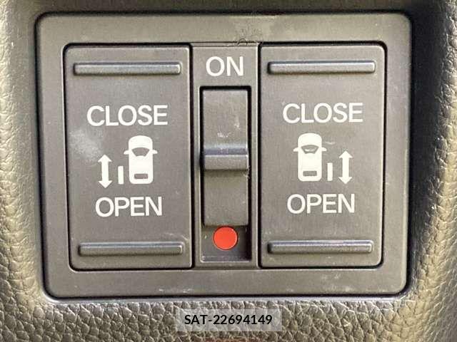Honda N BOX CUSTOM 2020-02 8628039-2