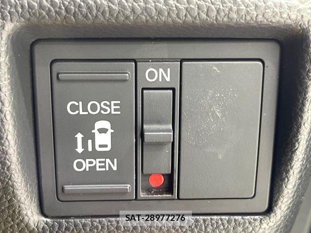 Honda N BOX CUSTOM 2022-02 8628010-5