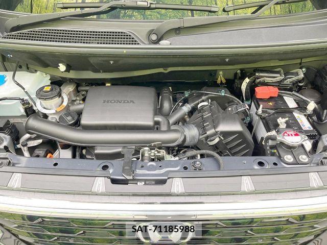 Honda N BOX CUSTOM 2024-06 8627999-17