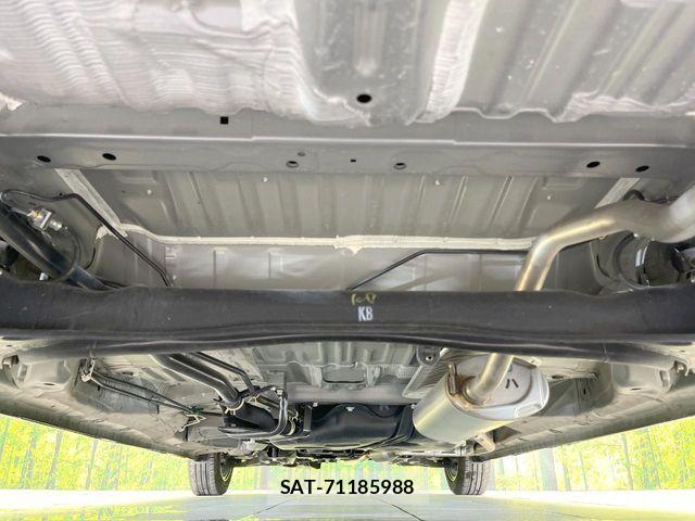 Honda N BOX CUSTOM 2024-06 8627999-18