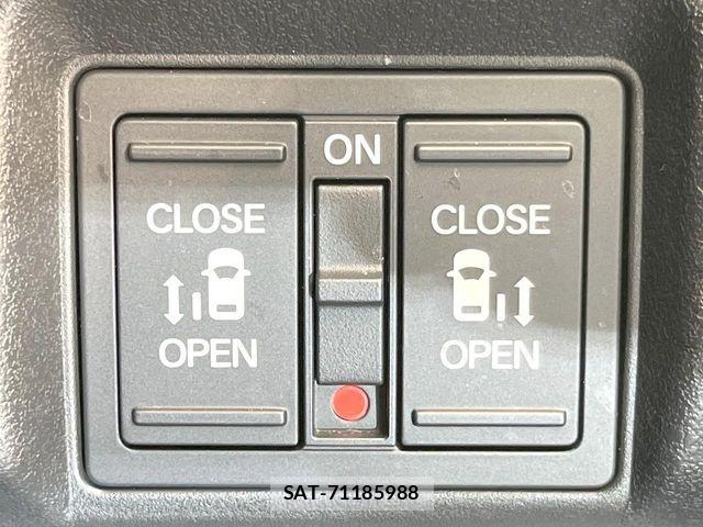 Honda N BOX CUSTOM 2024-06 8627999-4