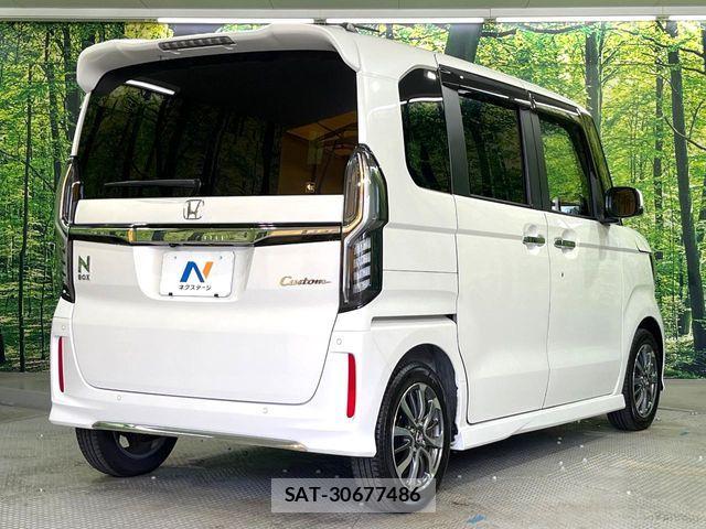 Honda N BOX CUSTOM 2021-12 8628018-15