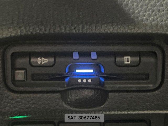 Honda N BOX CUSTOM 2021-12 8628018-4
