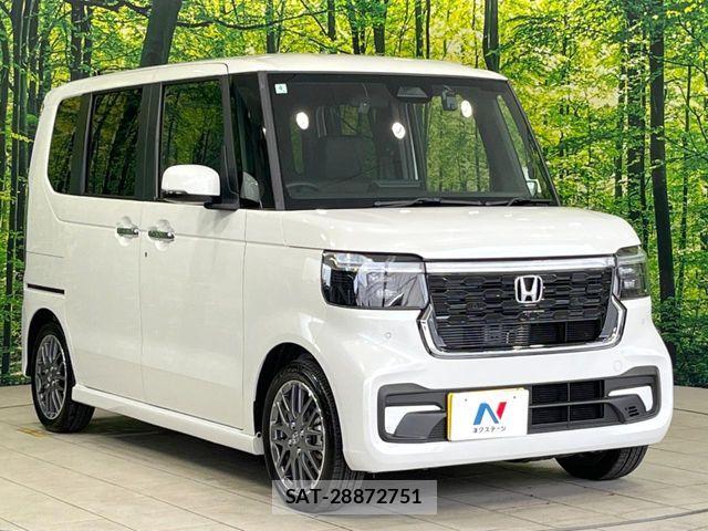 Honda N BOX CUSTOM 2024-04 8627985-15