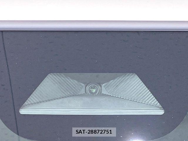 Honda N BOX CUSTOM 2024-04 8627985-5