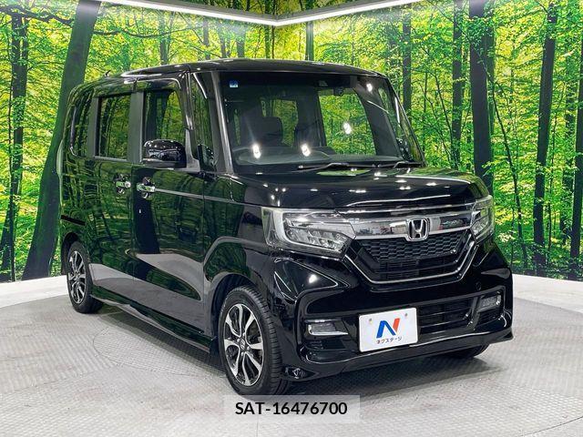 Honda N BOX CUSTOM 2018-03 8628044-16