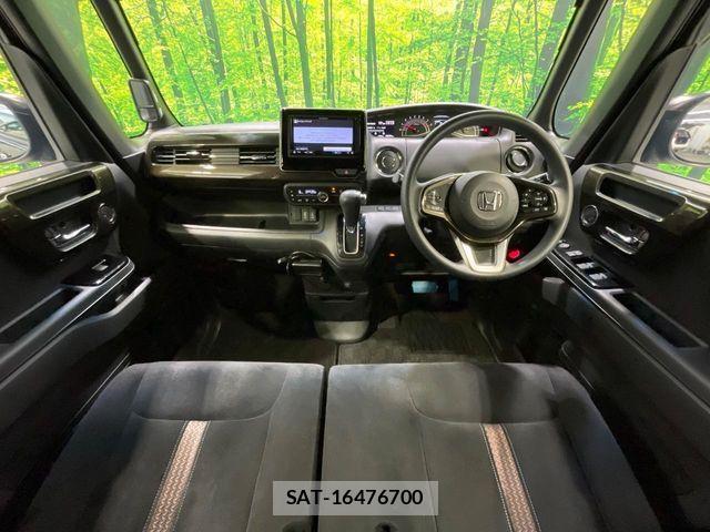Honda N BOX CUSTOM 2018-03 8628044-3