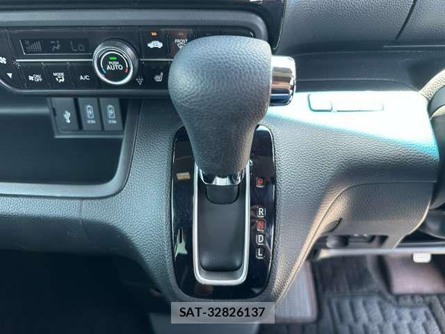 Honda N BOX CUSTOM 2020-11 8628032-11