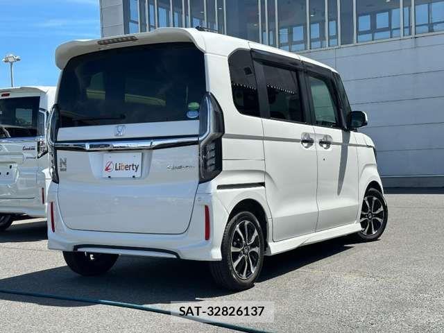 Honda N BOX CUSTOM 2020-11 8628032-18