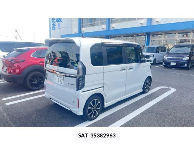 Honda N BOX CUSTOM 2018-09 8628055-4