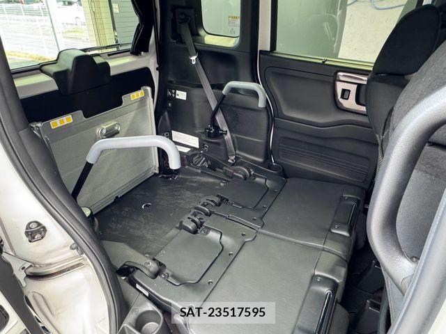 Honda N BOX CUSTOM 2020-05 8628020-12