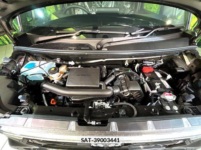 Honda N BOX CUSTOM 2026-07 8627990-17