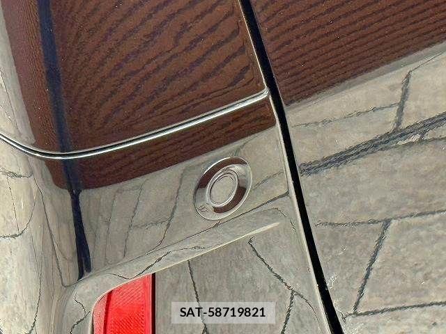 Honda N BOX CUSTOM 2019-03 8628030-9