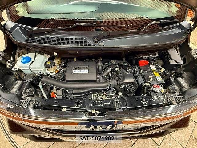 Honda N BOX CUSTOM 2019-03 8628030-19