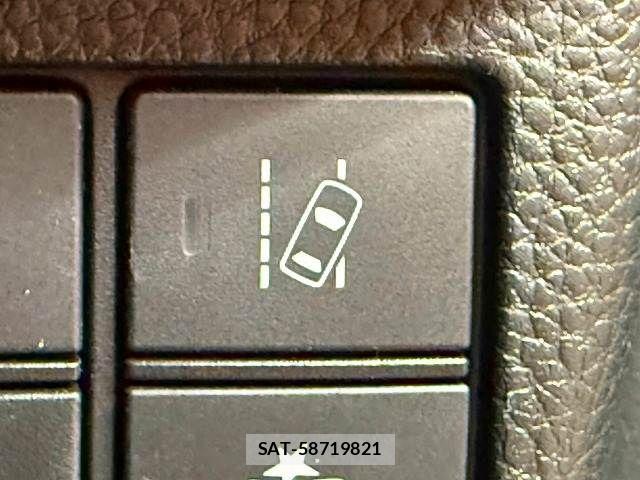 Honda N BOX CUSTOM 2019-03 8628030-8