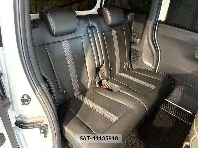 Honda N BOX CUSTOM 2024-11 8627986-9