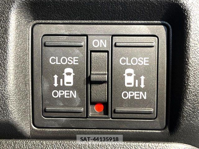 Honda N BOX CUSTOM 2024-11 8627986-4