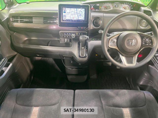 Honda N BOX CUSTOM 2018-03 8628053-1