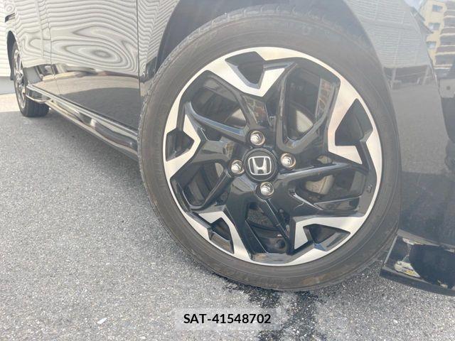 Honda N BOX CUSTOM 2018-08 8628035-12