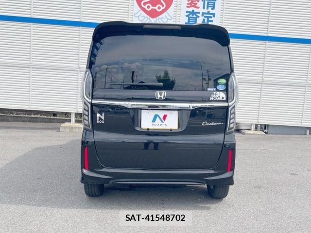 Honda N BOX CUSTOM 2018-08 8628035-14