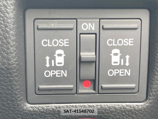 Honda N BOX CUSTOM 2018-08 8628035-6
