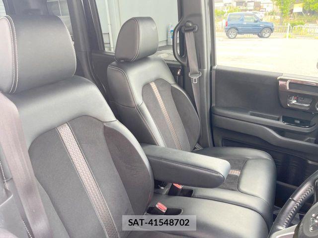 Honda N BOX CUSTOM 2018-08 8628035-7