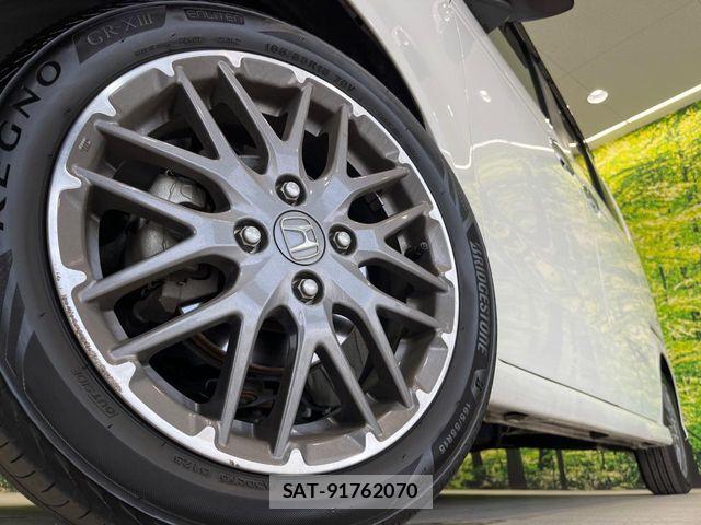Honda N BOX CUSTOM 2023-12 8666613-12