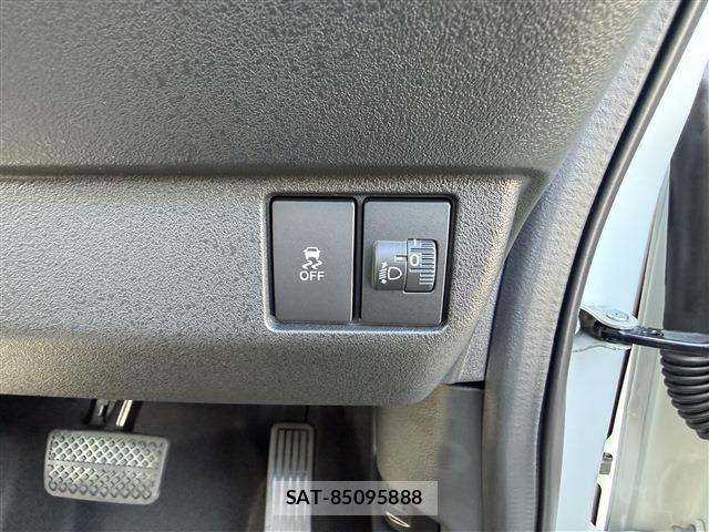 Honda N BOX CUSTOM 2026-07 8660555-21