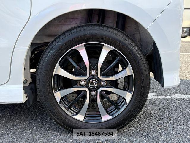 Honda N BOX CUSTOM 2019-02 8666626-14