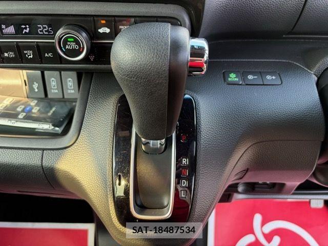 Honda N BOX CUSTOM 2019-02 8666626-19